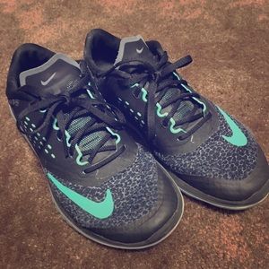 Nike Flex Black Spotted and Teal Shoes